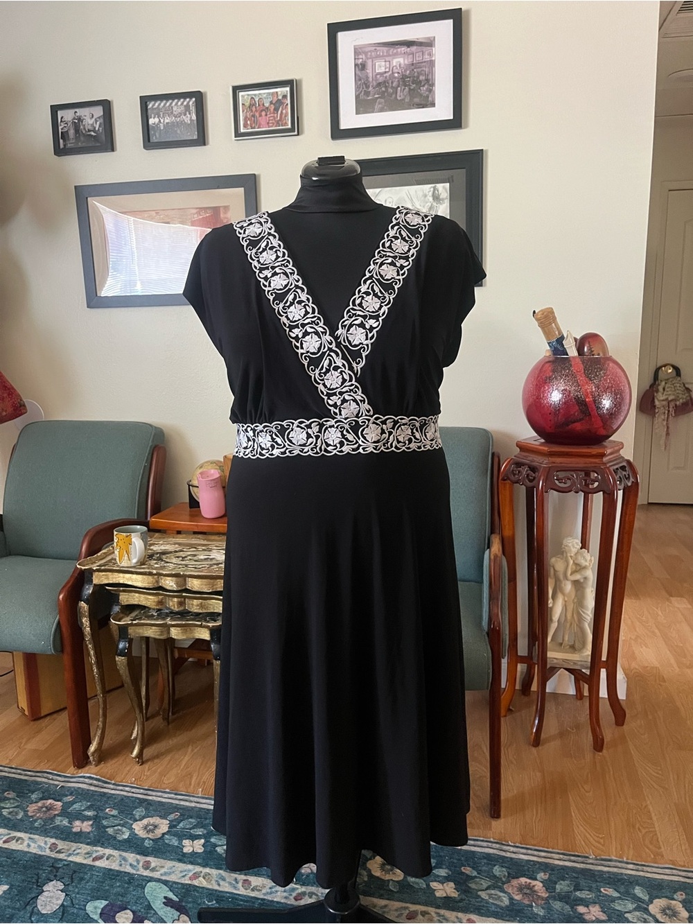Coldwater Creek Black Midi Dress with White Embroidered V and Waist